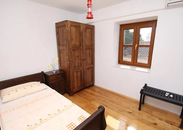Holiday home House With Wifi Okrug Gornji, Ciovo - 5253