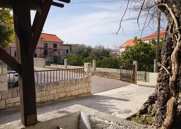 House With Wifi Okrug Gornji, Ciovo - 5253 Dom wakacyjny