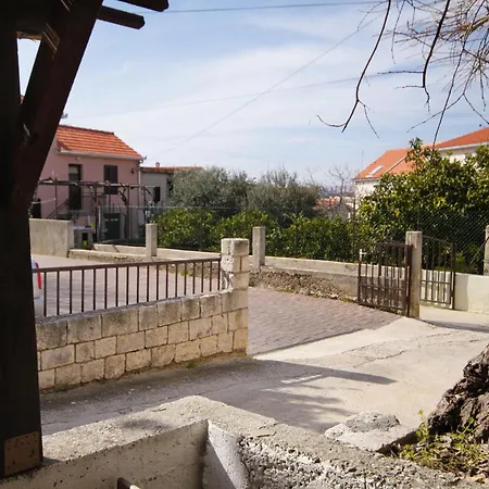 House With Wifi Okrug Gornji, Ciovo - 5253 펜션